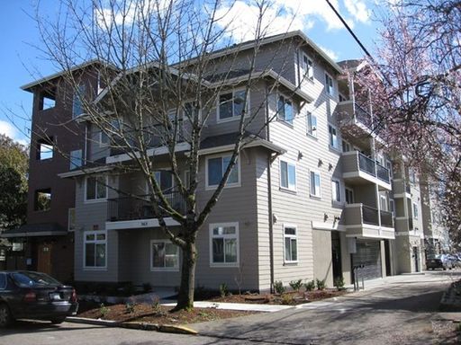 Midtown Apartments one block from EmX Line! – photo 1