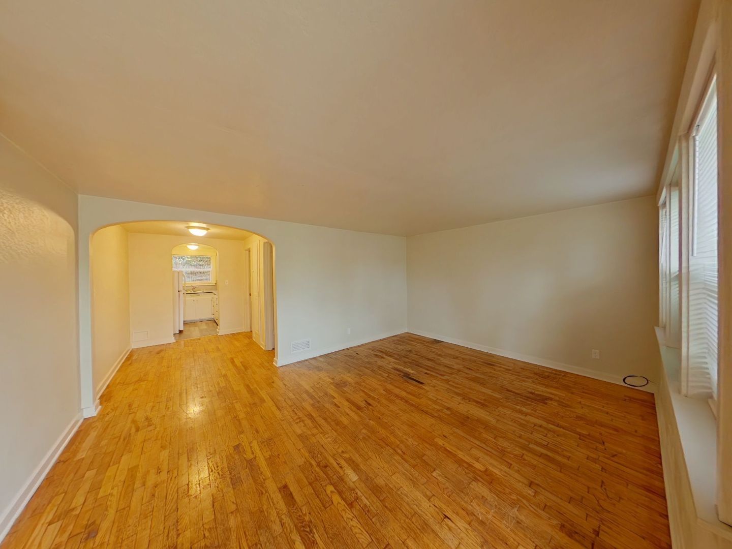 Eugene Apartment: 484/490 East 14th Ave, 1408 Ferry Street