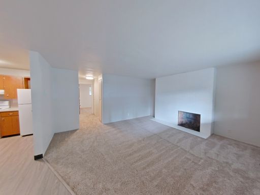 Hidden Gem close to Oakway Center! – photo 1