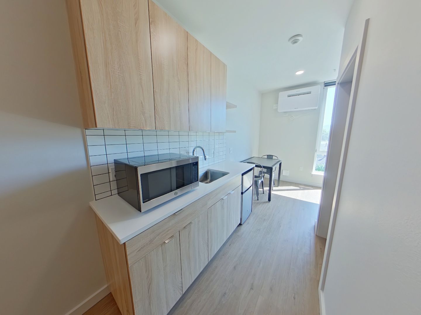 Eugene Apartment: 1125 Ferry Street