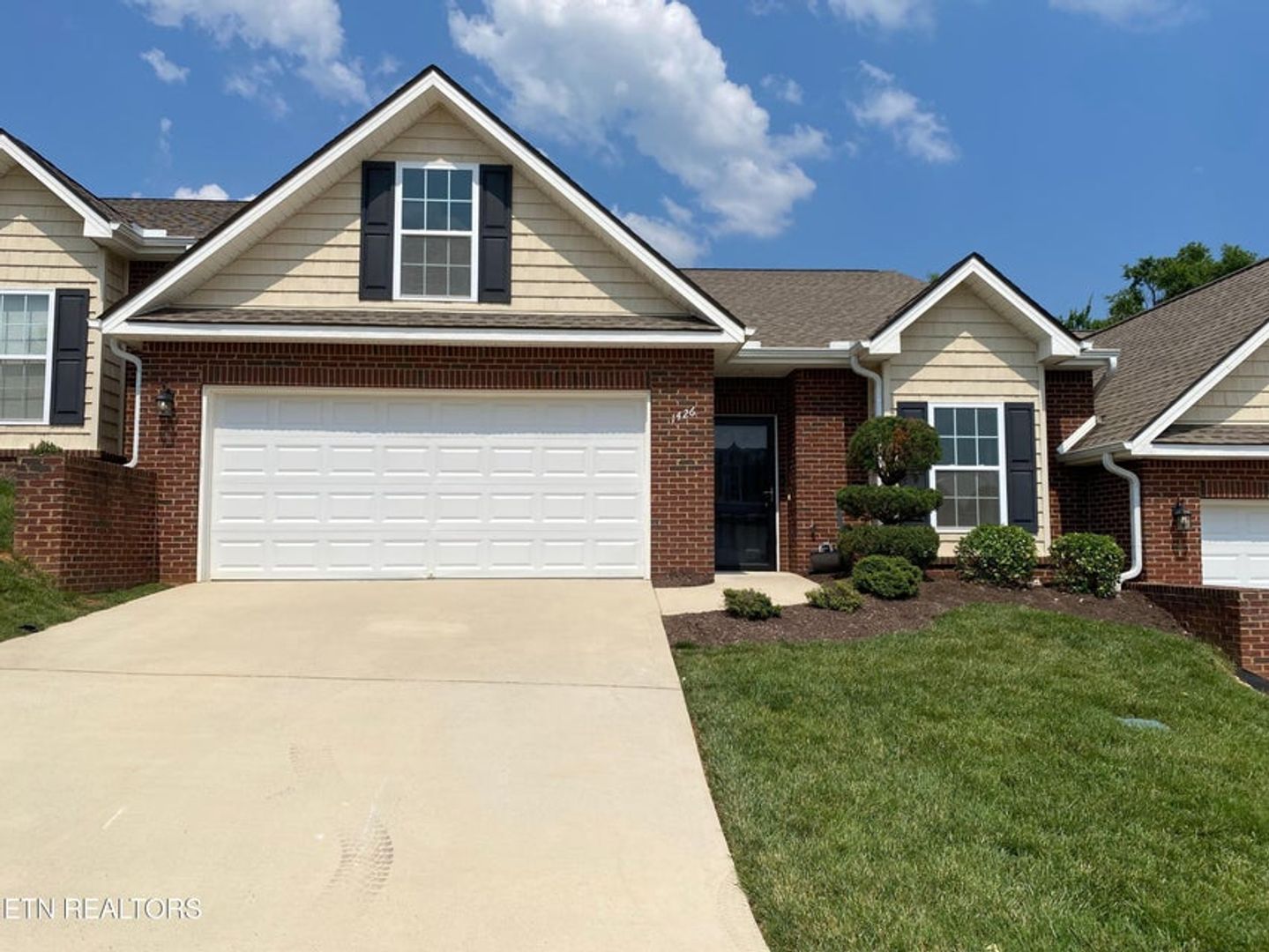 Knoxville House: 1426 Remington Grove Ln