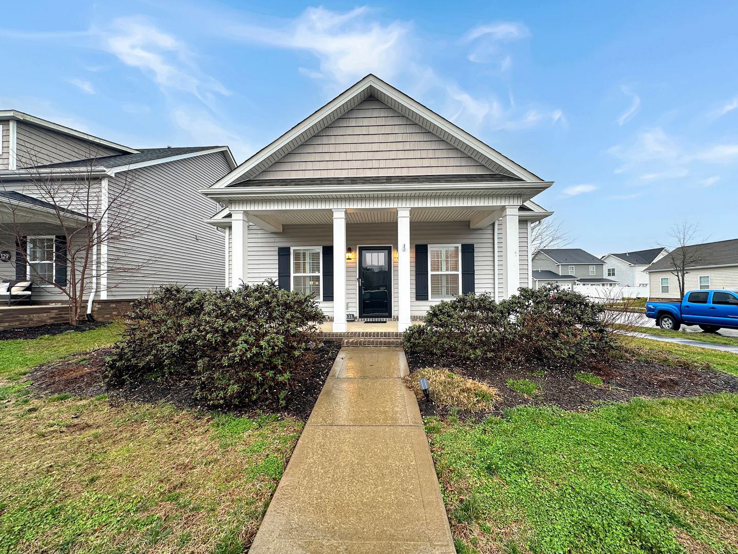 Oak Ridge House: 131 Hardinberry St