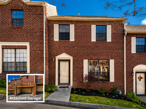 2 Bedroom/2.5 Bath Spacious Condo in West Knoxville – photo 1