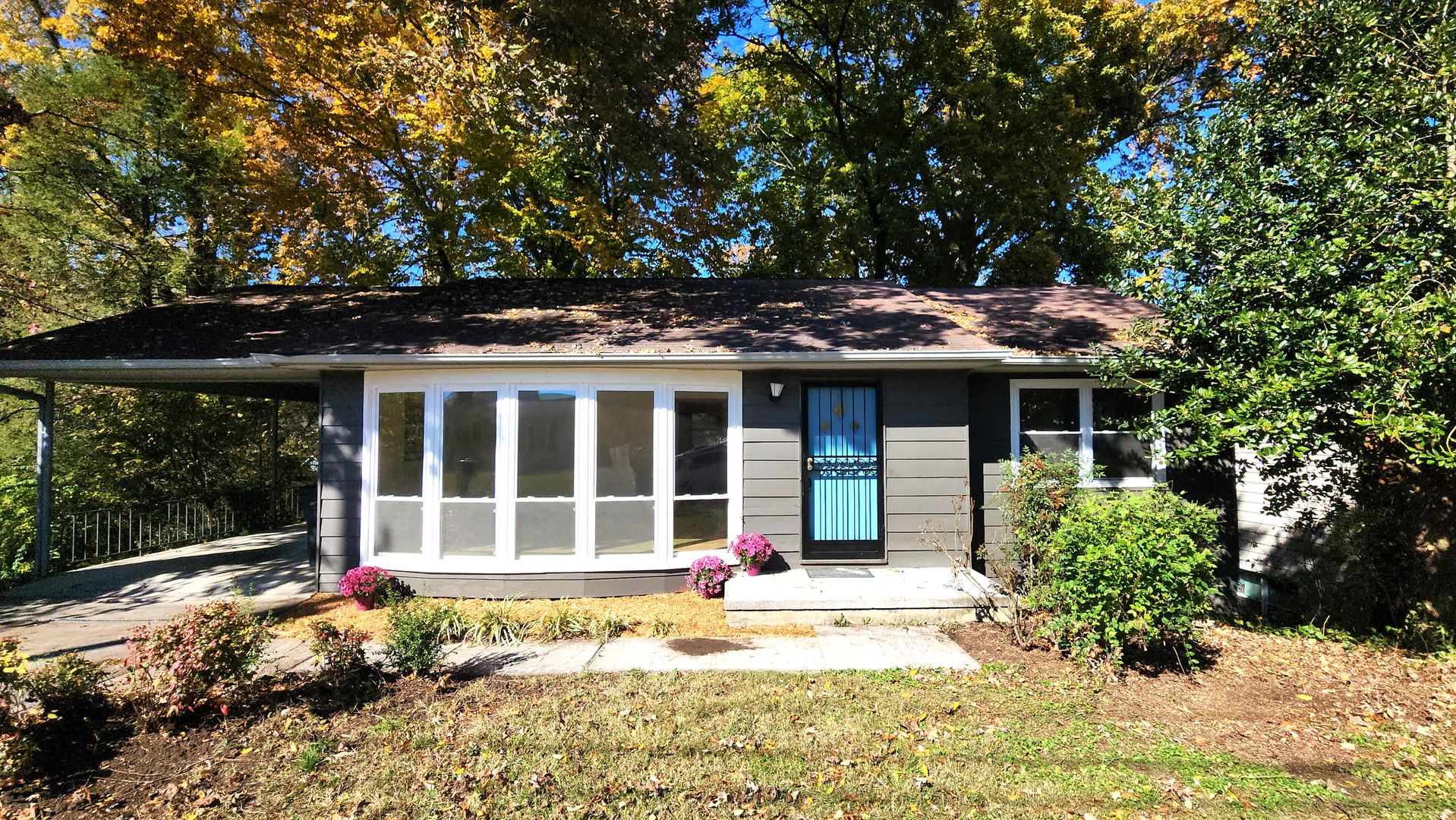 Knoxville House: 2913 Arbor Place