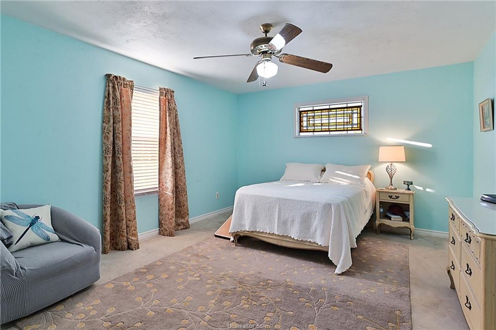 Bryan House: 9776 Calhoun Rd