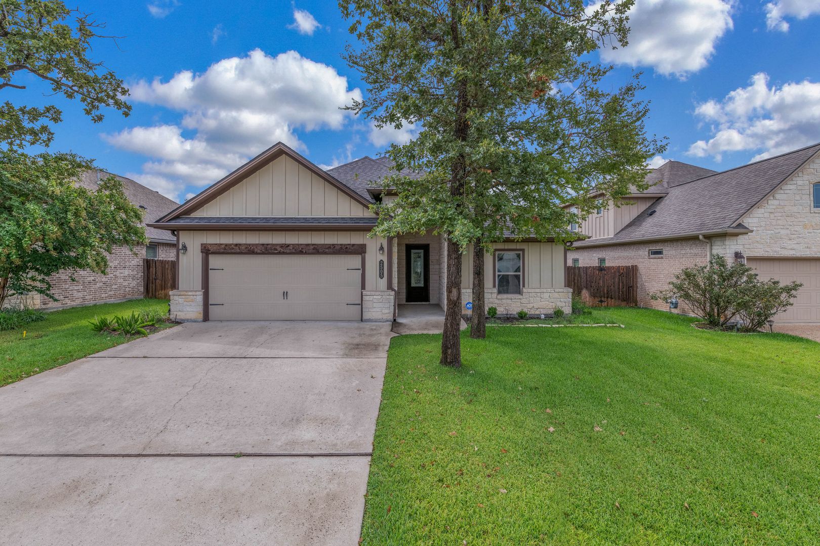 College Station House: 2505 Portland Ave