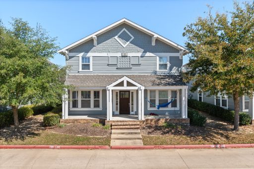 IMMEDIATE MOVE IN! Completely Updated 2 Bed, 2.5 Bath in The Woodlands! – photo 1