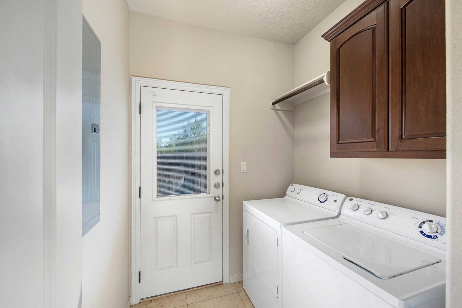 College Station House: 526 Forest Dr