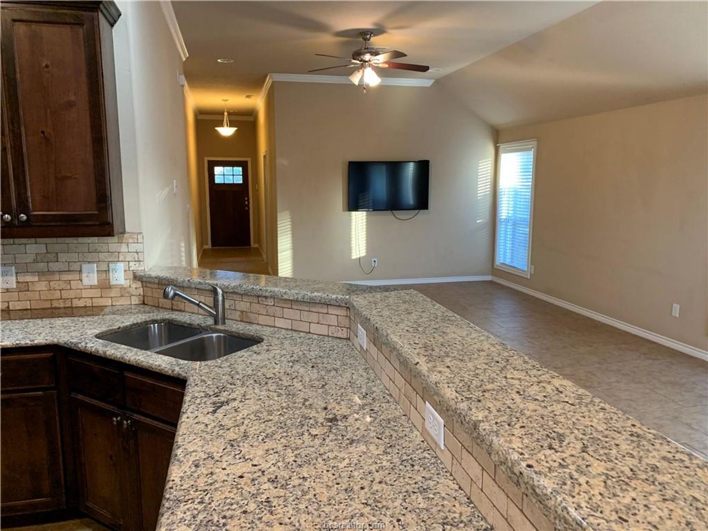 College Station House: 3528 Davidson