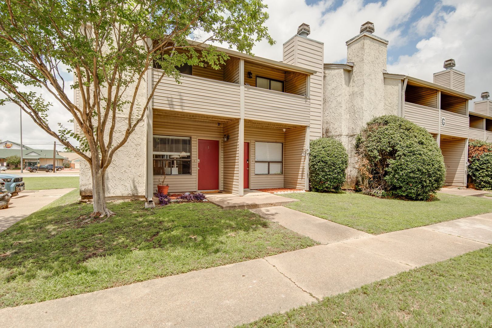 College Station House: 1900 Dartmouth Street, Unit G-1