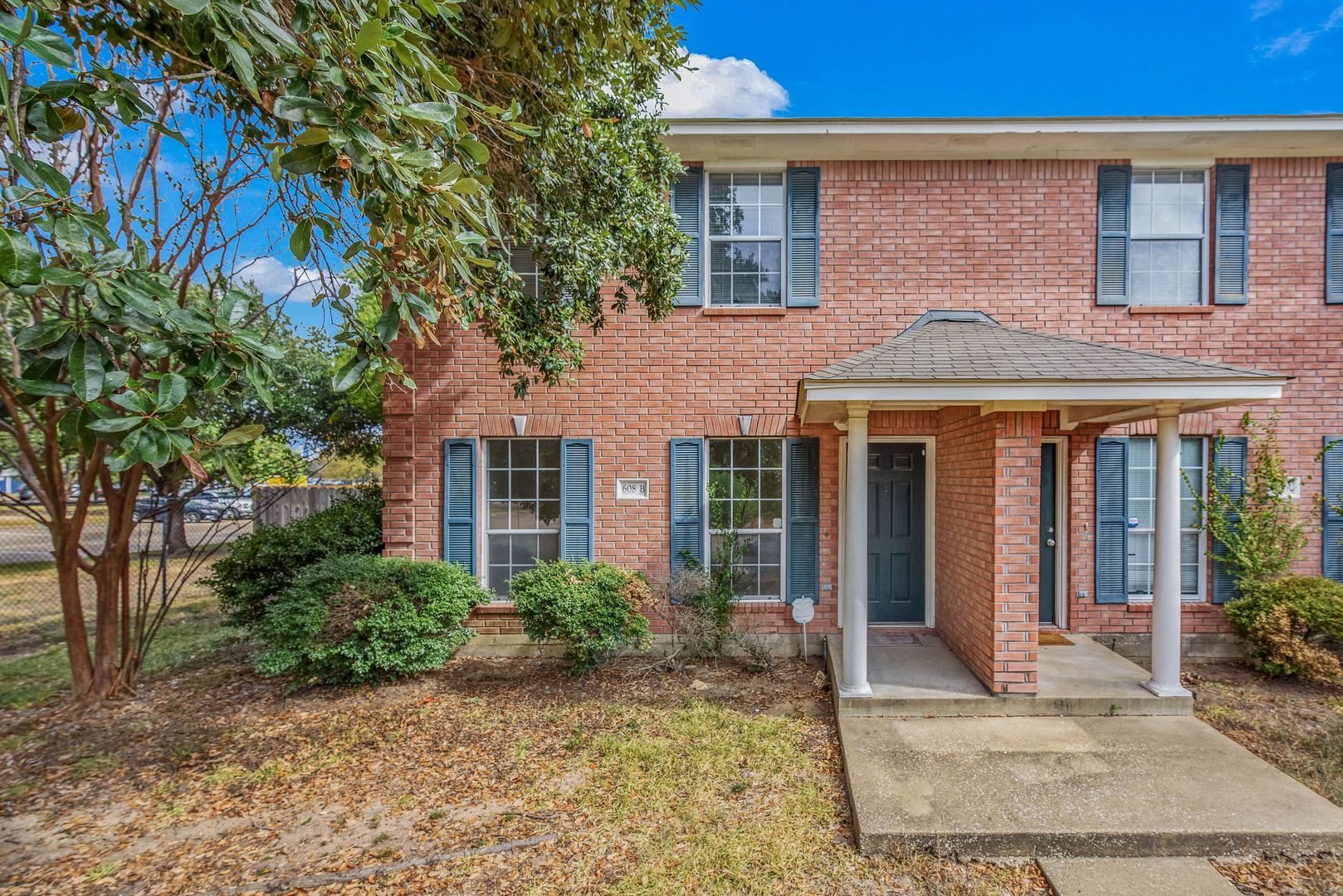 College Station House: 608 B Corregidor