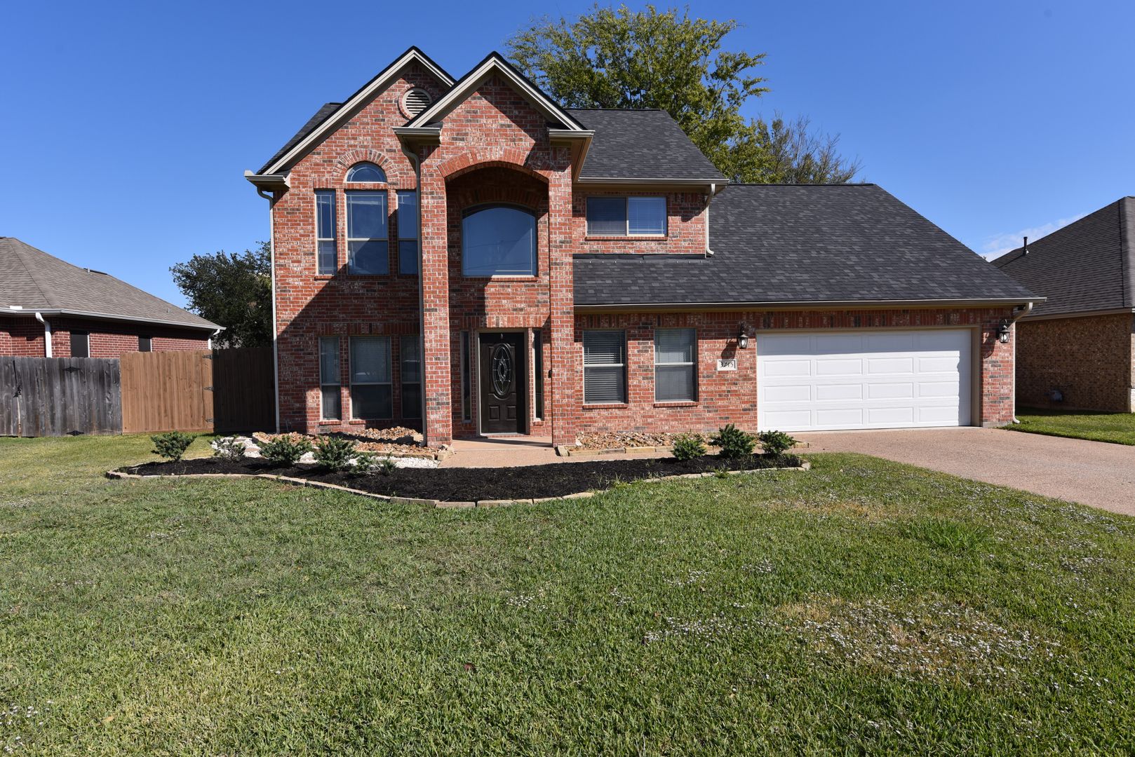 College Station House: 3715 Bridle Court