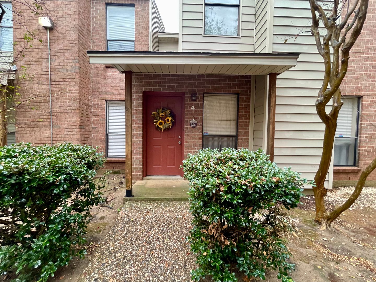 College Station Townhome: 1904 Dartmouth N4