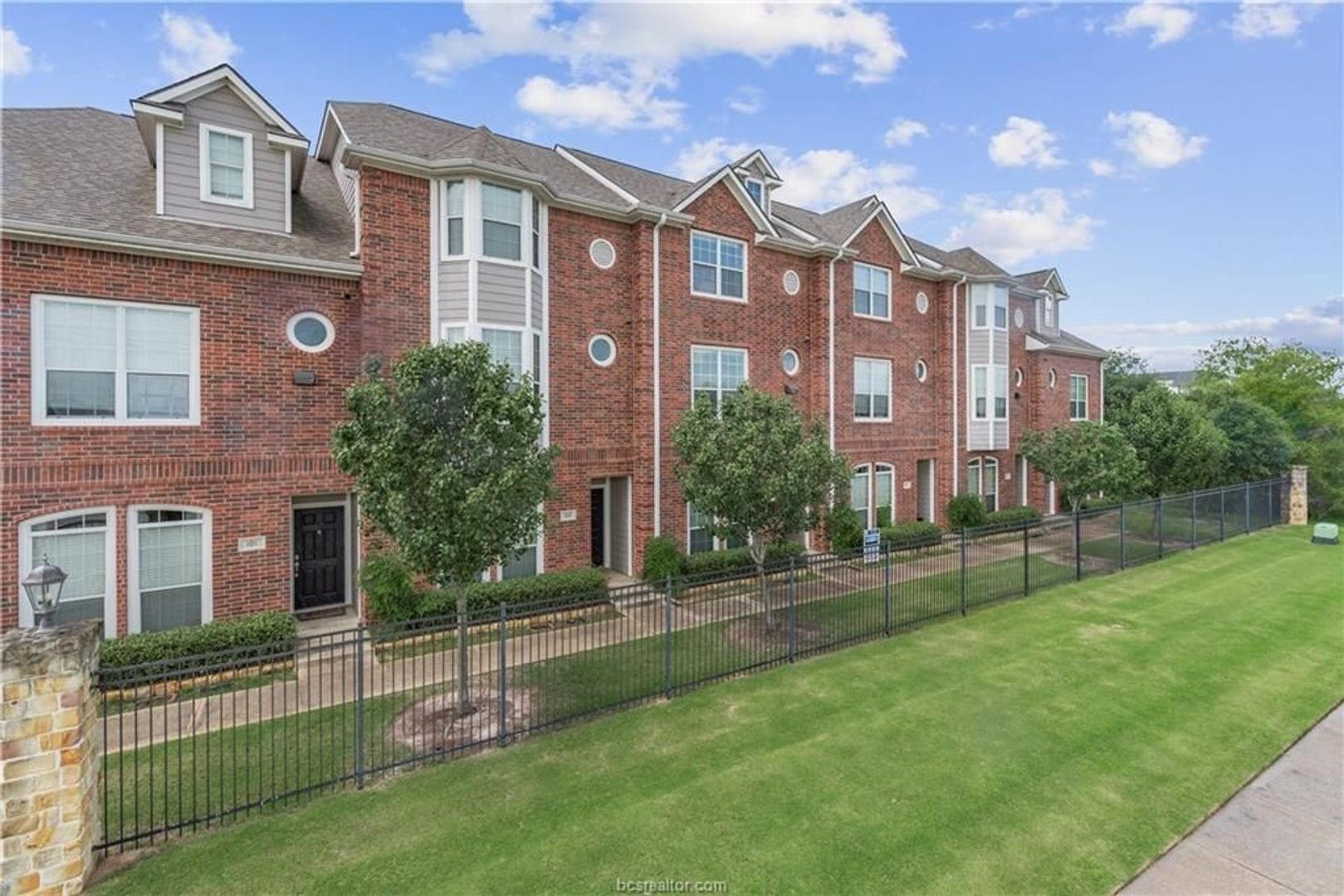 College Station Condo: 1198 Jones Butler Rd. #1301