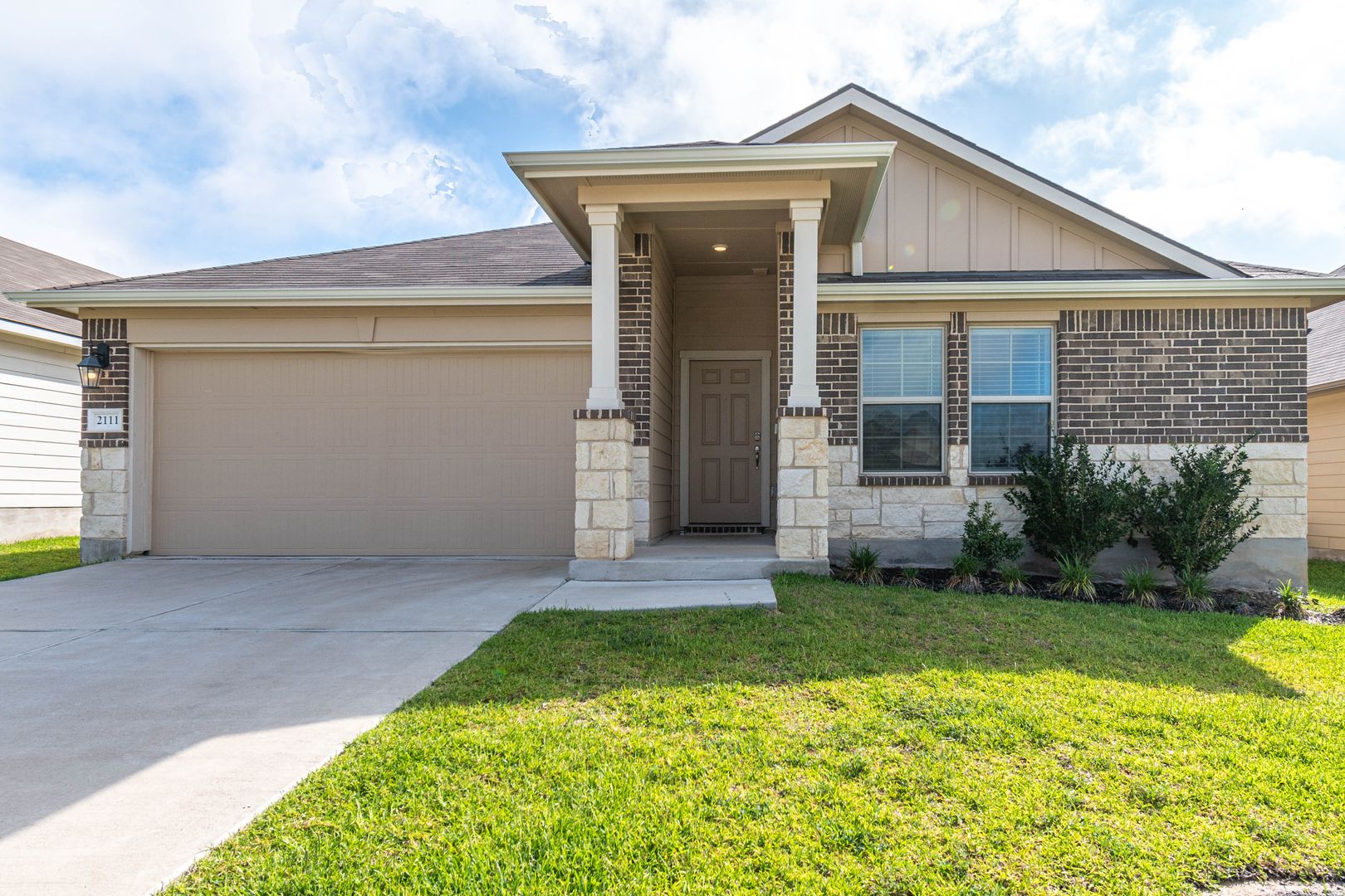 Bryan House: 2111 Chief