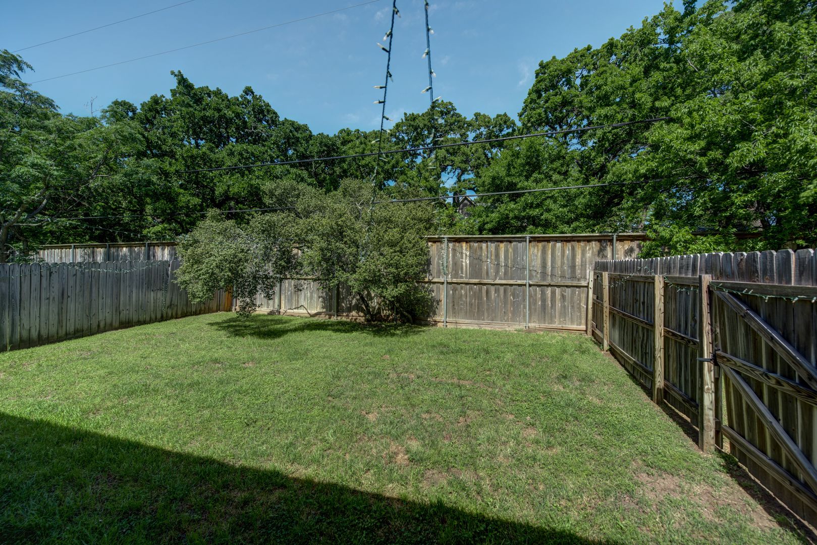 College Station House: 823 Dominik Drive
