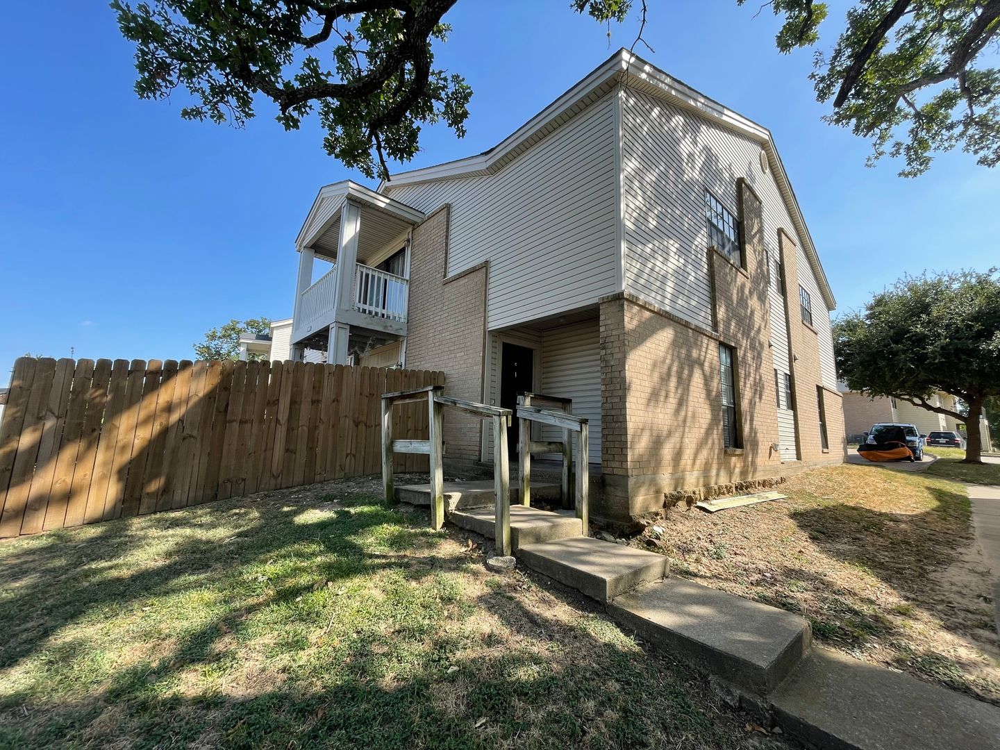 College Station Condo: 1104 Autumn Circle - D