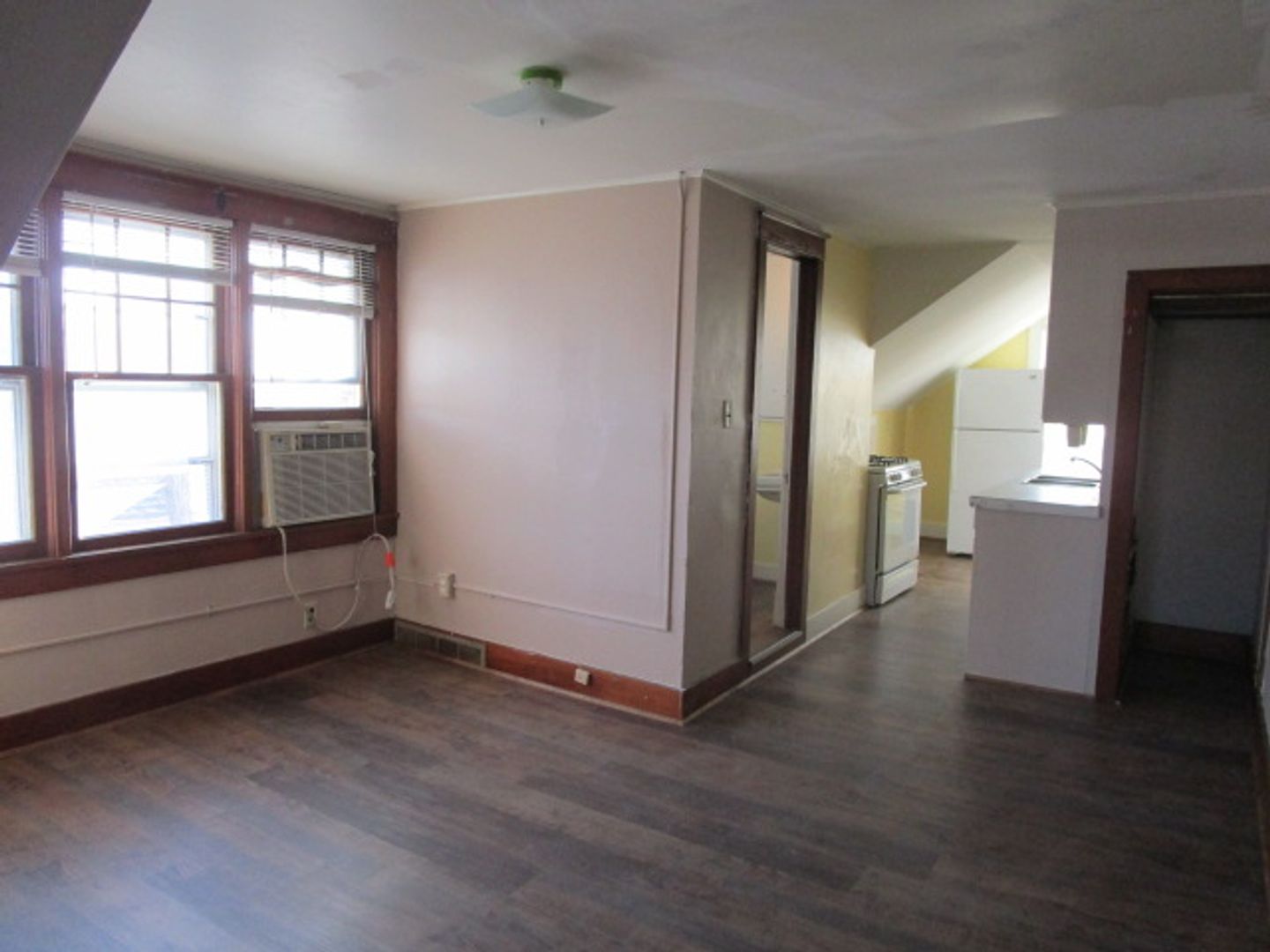 Manhattan Apartment: Vattier 1215