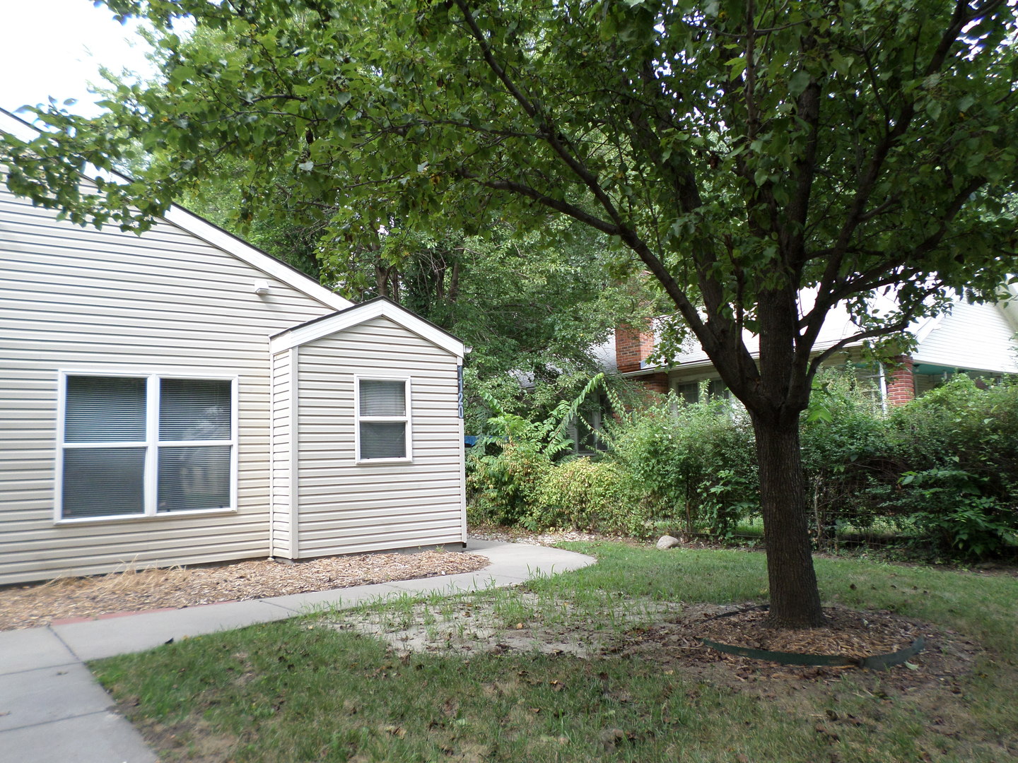 Manhattan KS House: 1120 Pierre