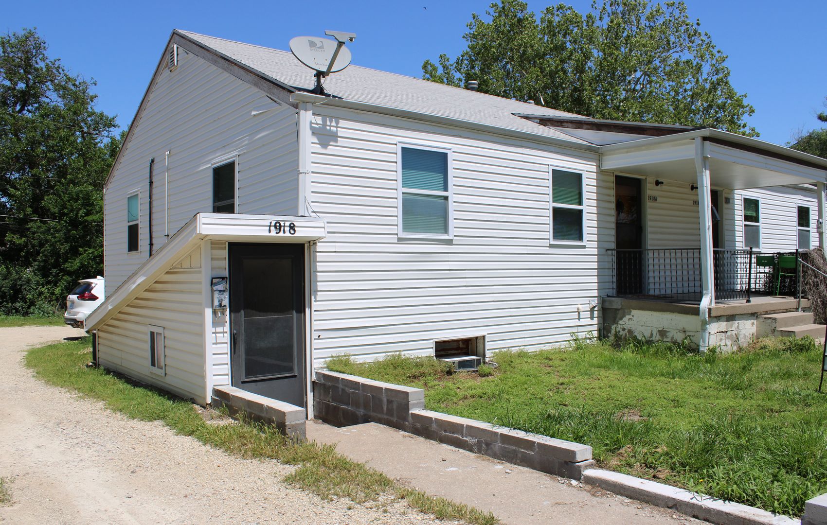 Manhattan Apartment: 1914-18 Hunting