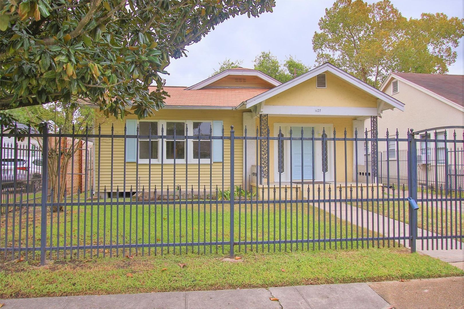 Houston Apartment: 1127 Walling Street