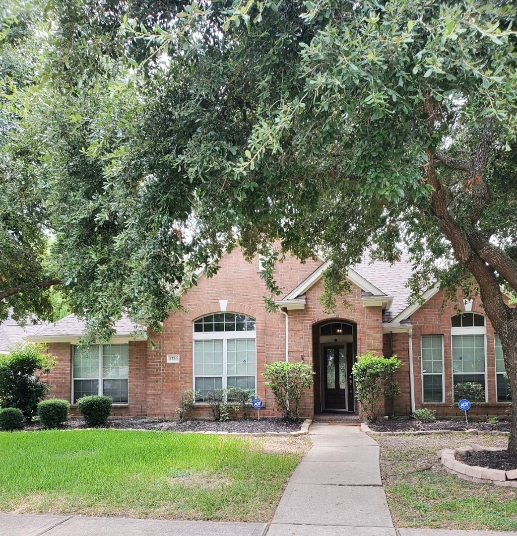 Pearland House: 2526 Sunrise Harbor Lane