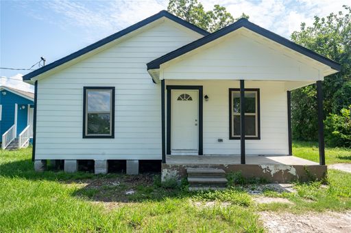 3 Bedroom Rental – 3118 Memel Street #A , Houston, TX 77026