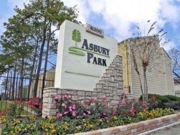 3 BR Condo – photo 1