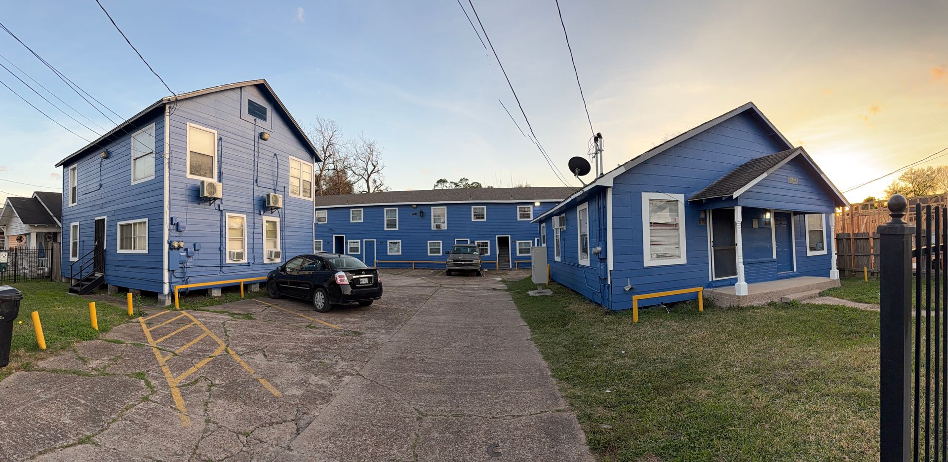 Houston Apartment: 7016 Avenue F