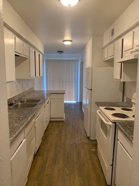 3 BR 2 BA Condo - Downstairs – photo 1