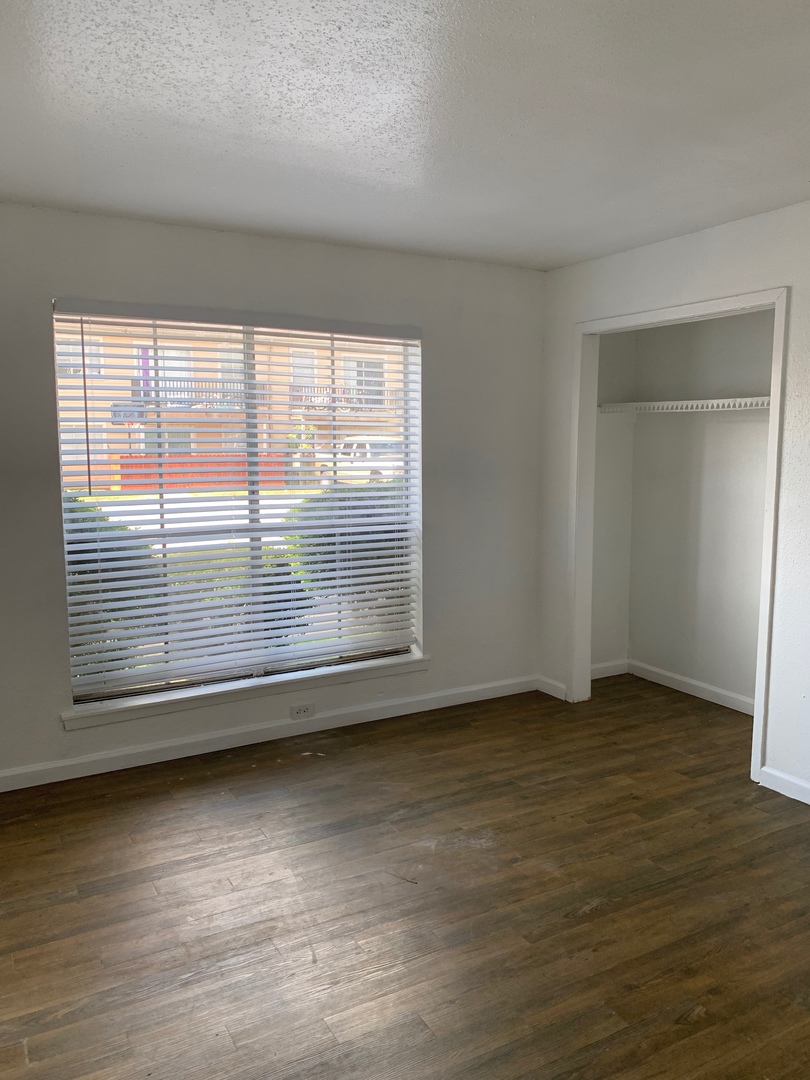 Houston House: 6200 W Tidwell Rd #2601