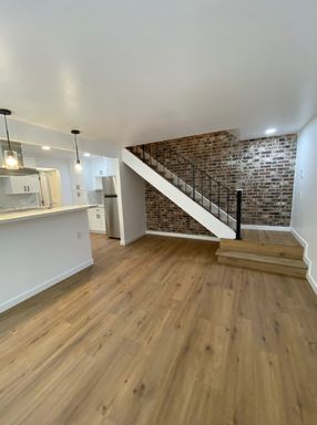 125 147TH AVE SE - 3, BELLEVUE, WA 98007