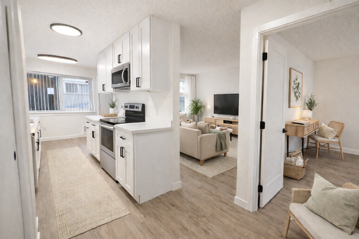 Greenwood 1br | Avia Apartments with New LVP & On-Site Laundry | 1 Month Free! – photo 1