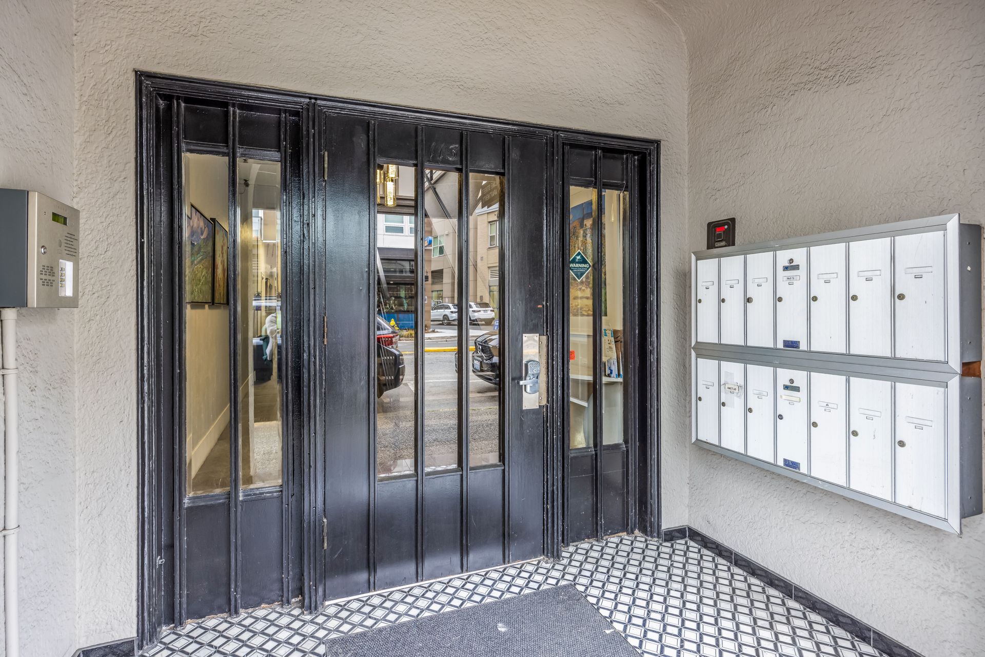A341 - LAKE STREET BUILDING 2 of 12