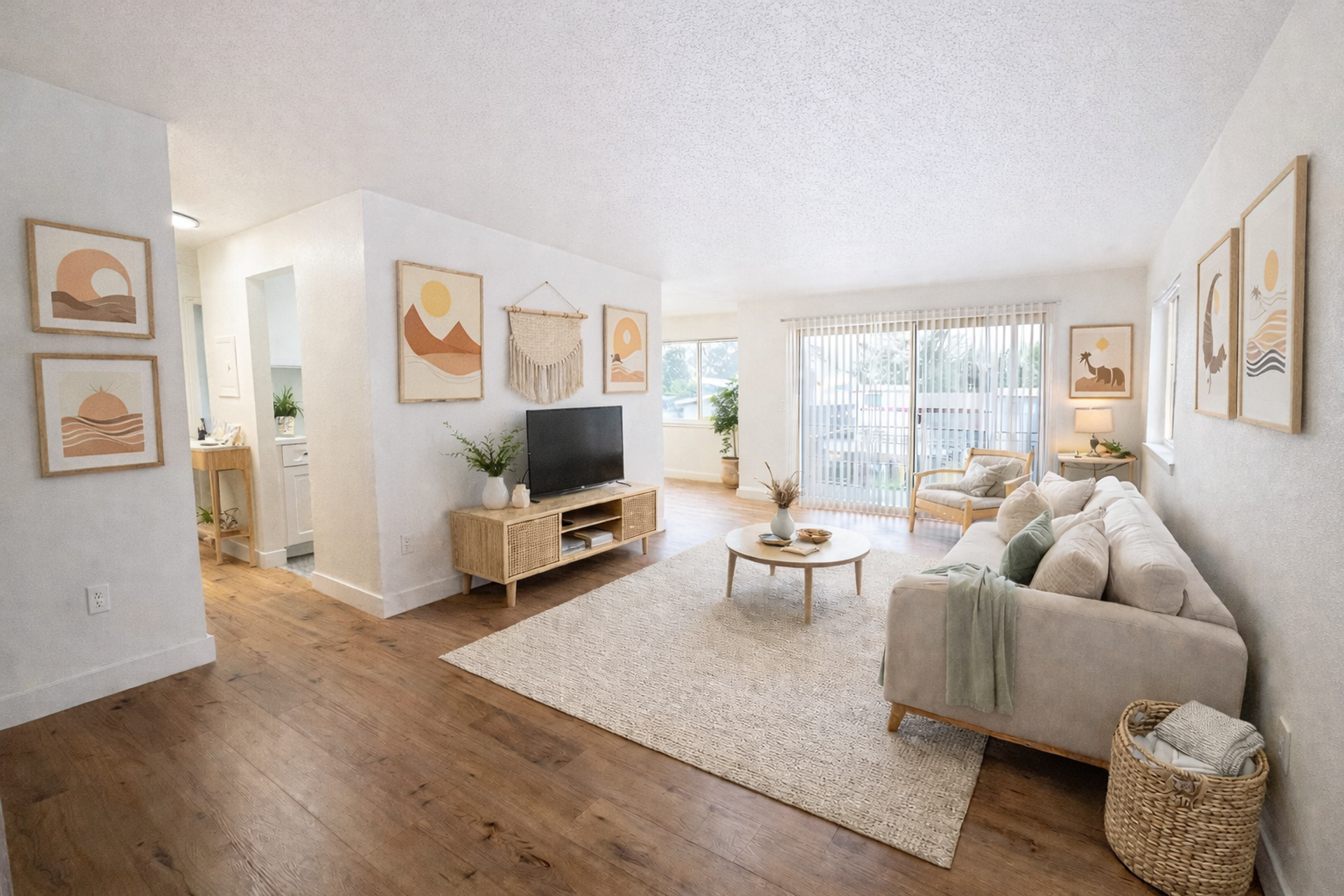 Seattle Apartment: 11534 - 11540 Greenwood Ave N