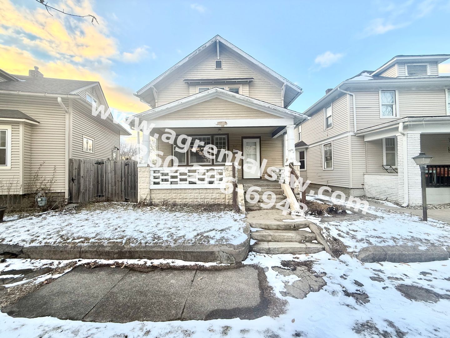 Fort Wayne House: 915 Rivermet Ave