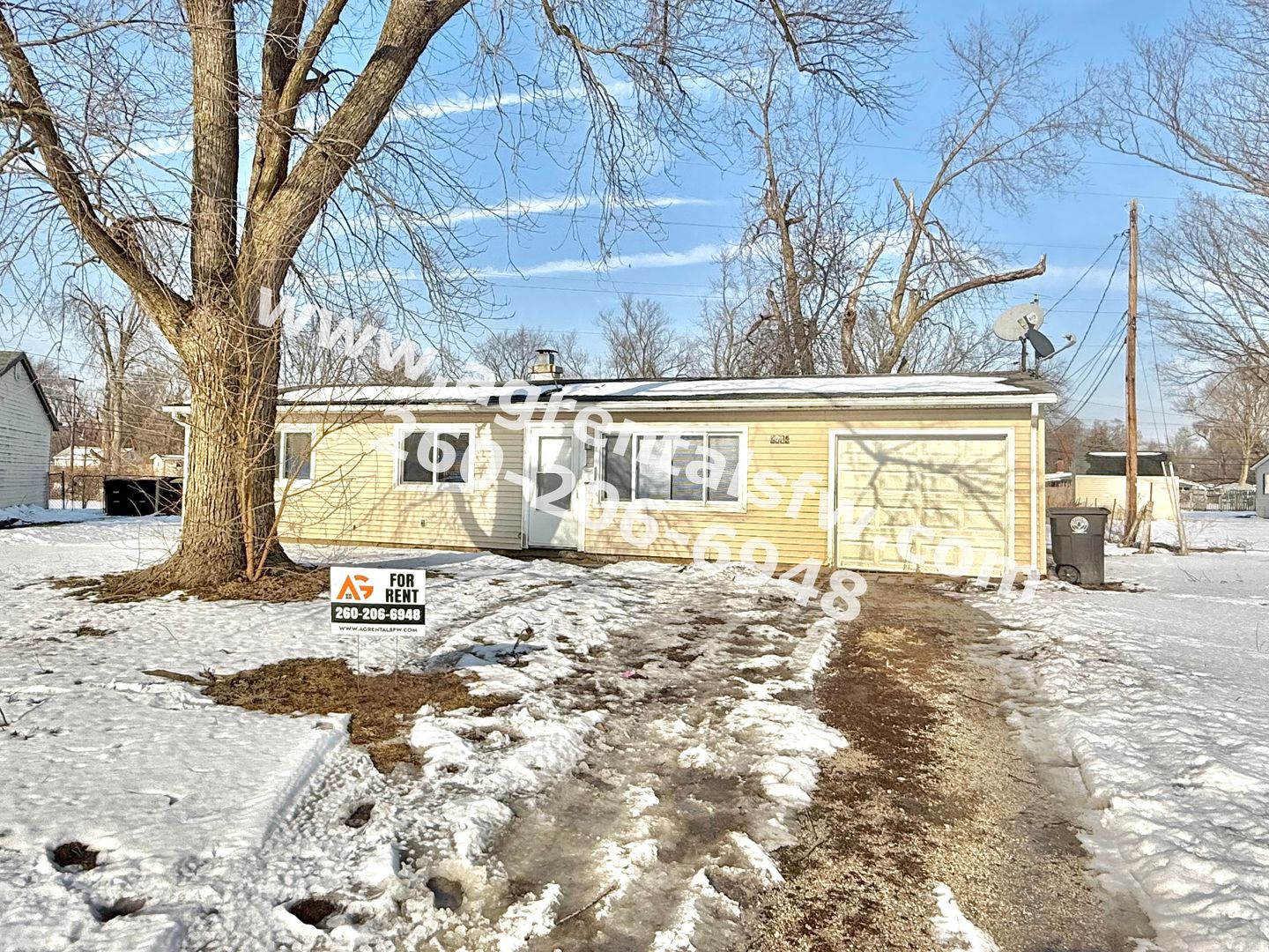 Fort Wayne House: 2714 Fairbrook Ct