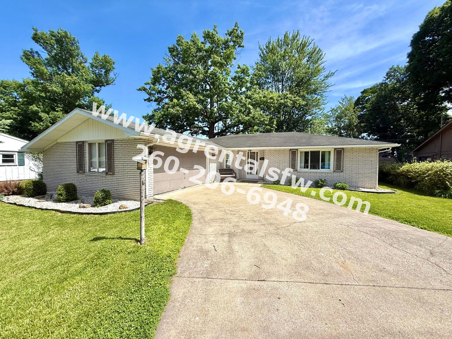 Fort Wayne House: 822 Lemonwood Ct
