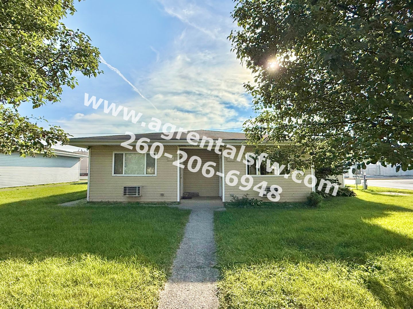 Decatur Apartment: 1002 Lewis St