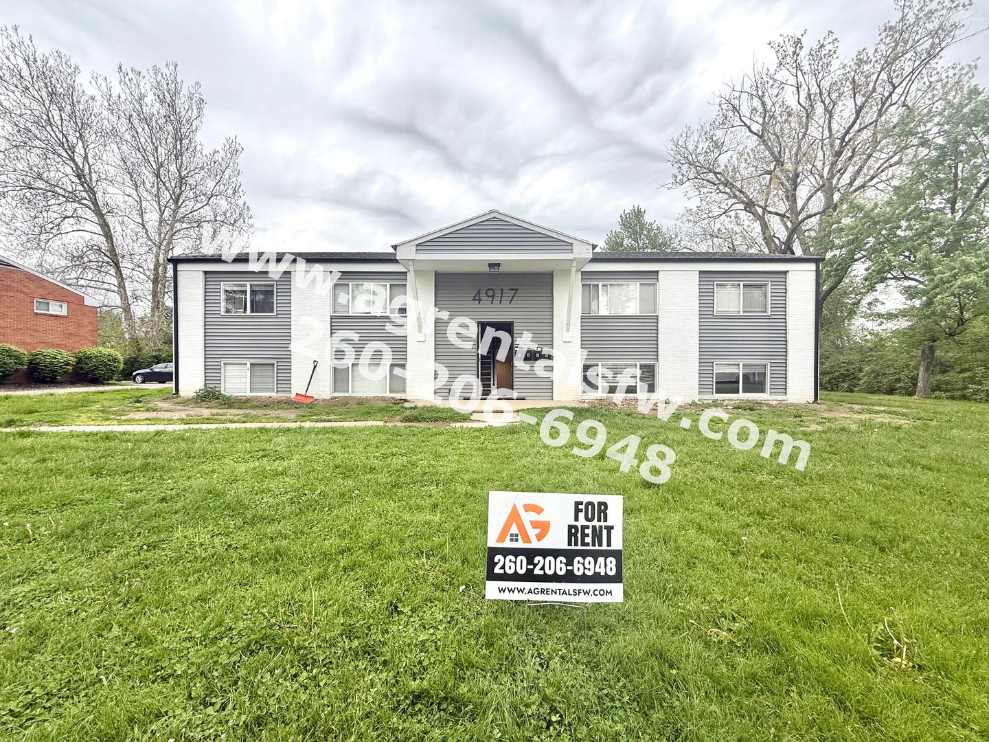 Fort Wayne Apartment: 4917 Northcrest Dr