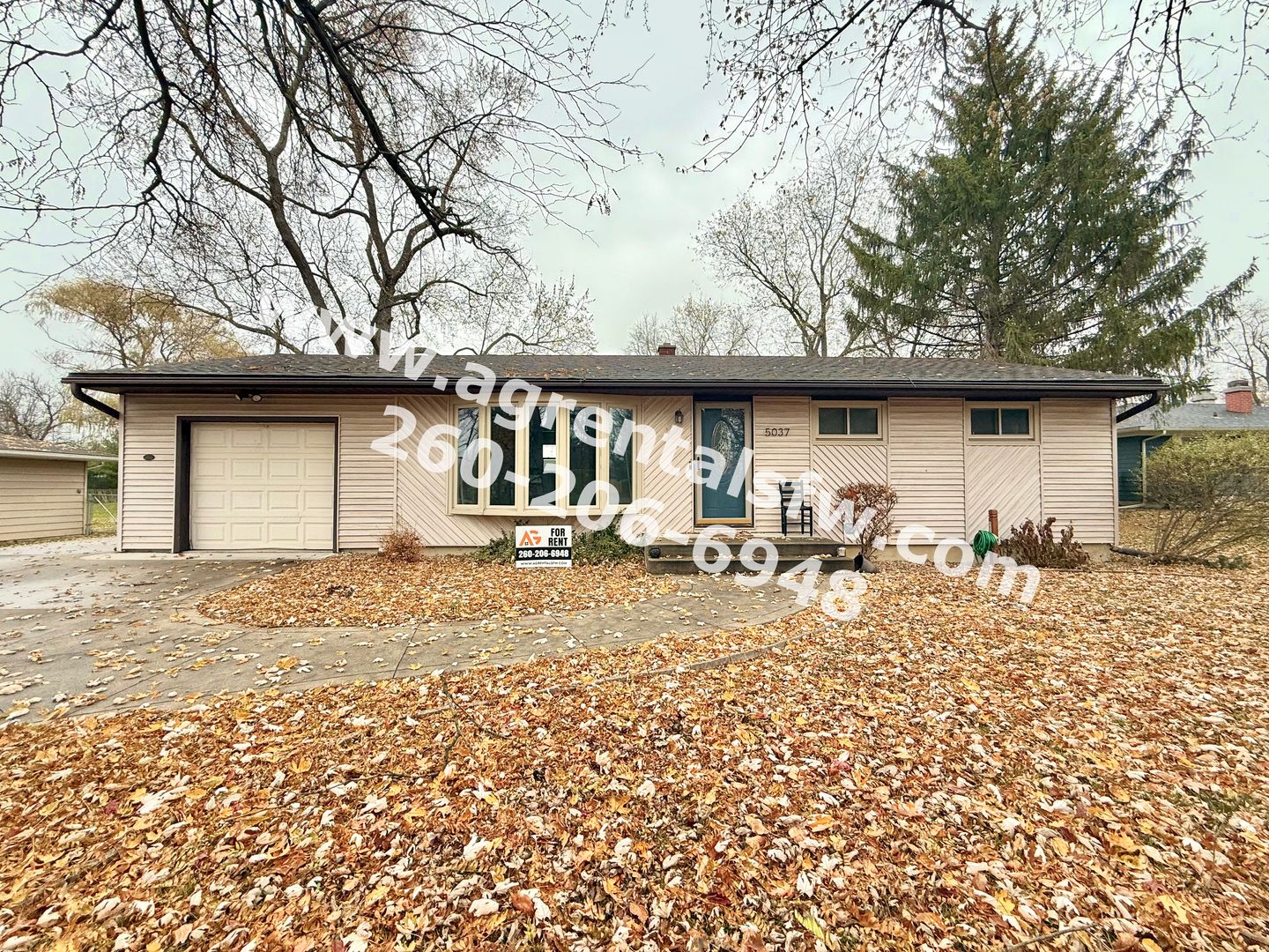 Fort Wayne House: 5037 Brook Dr