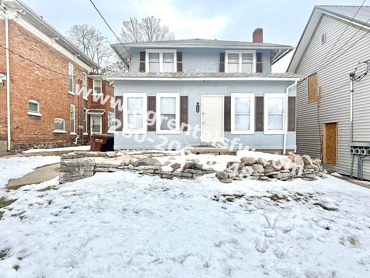 Angola Apartment: 209 S West St