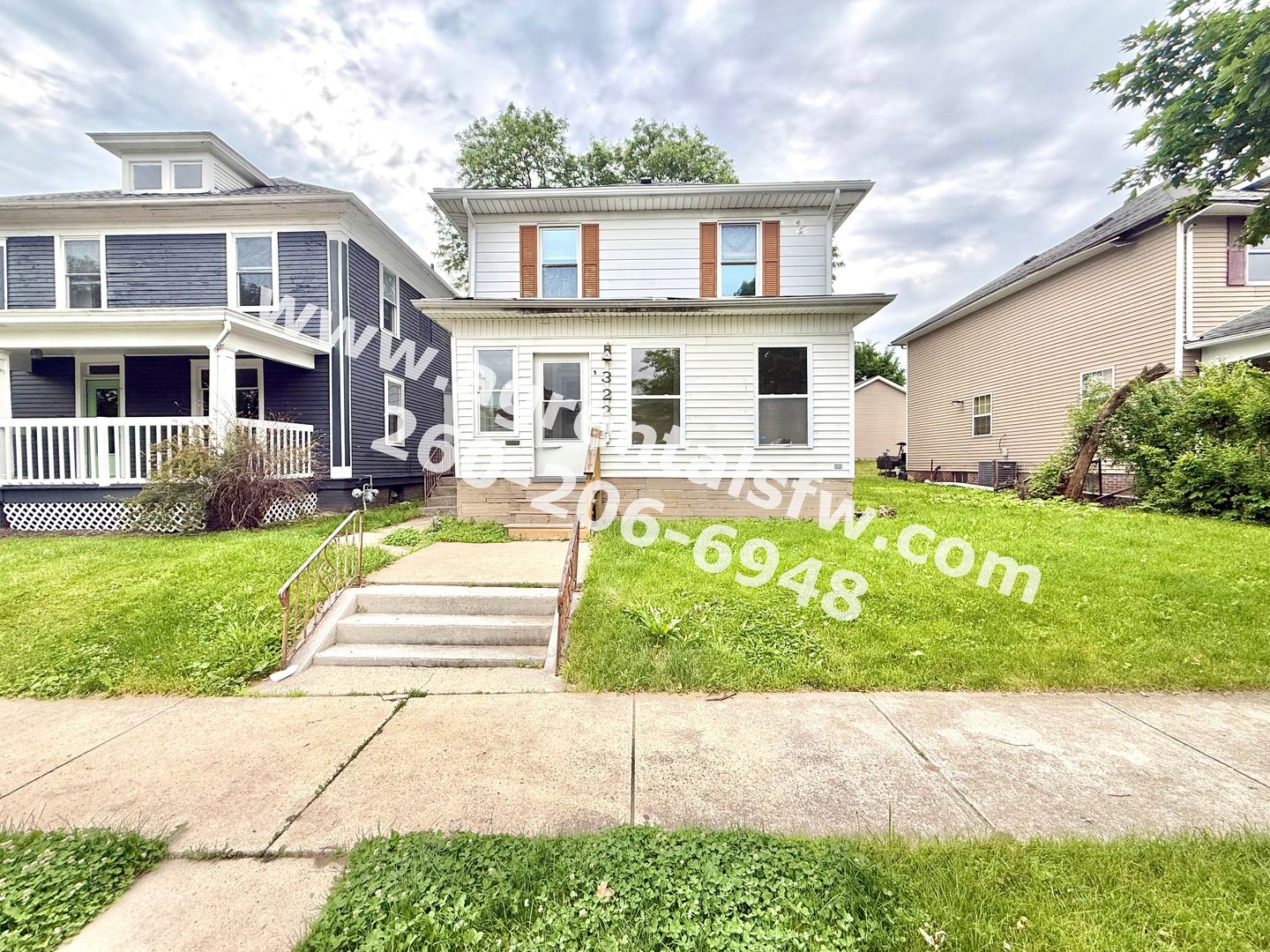 Fort Wayne House: 3221 Webster St