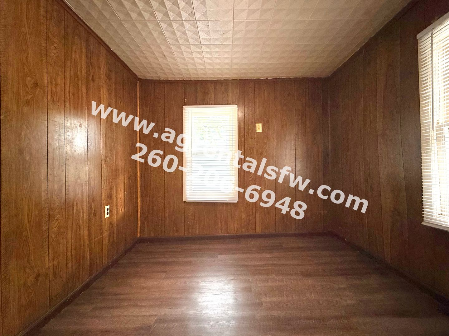 Listing photo