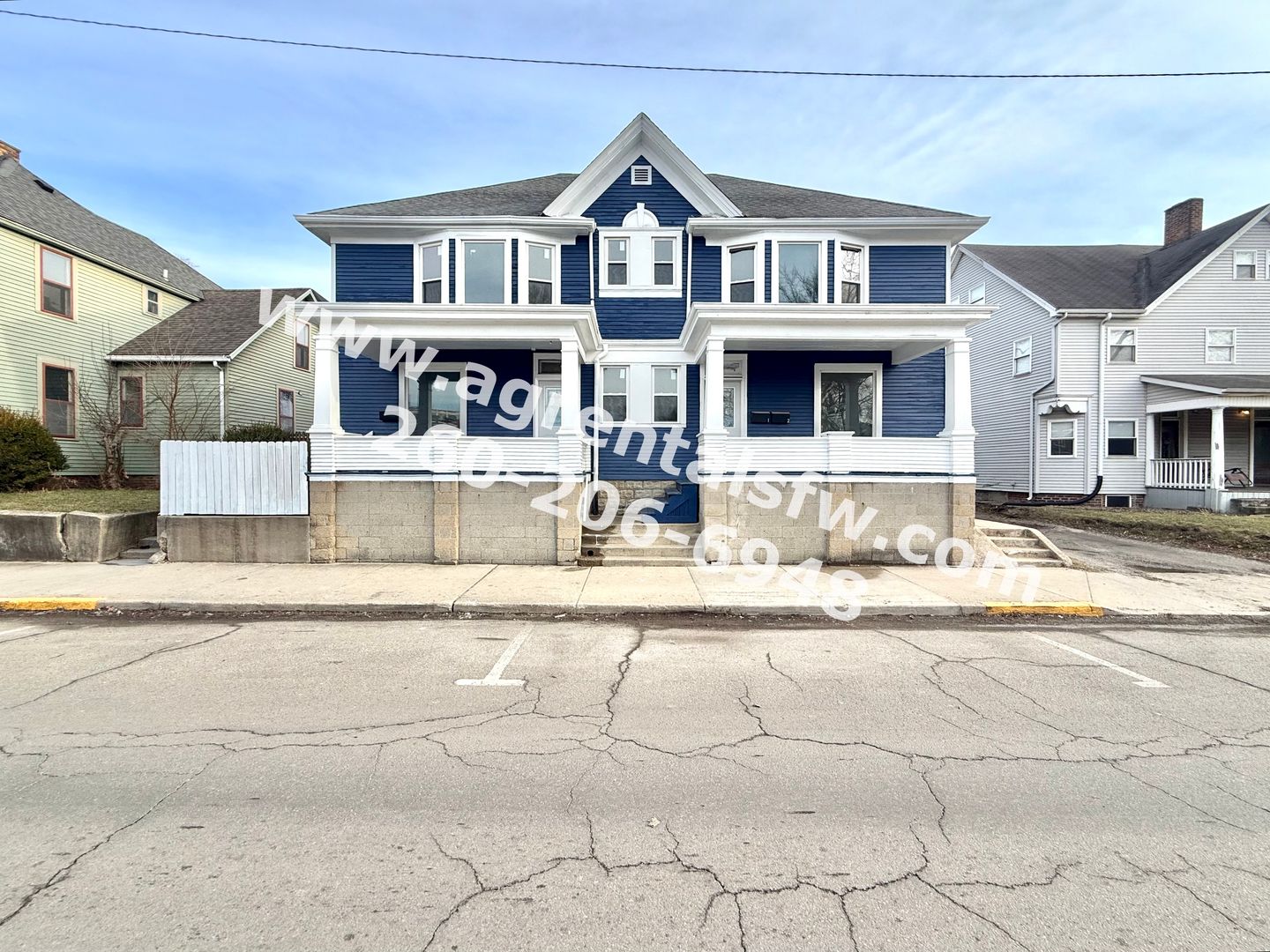 Fort Wayne Apartment: 1829 Broadway