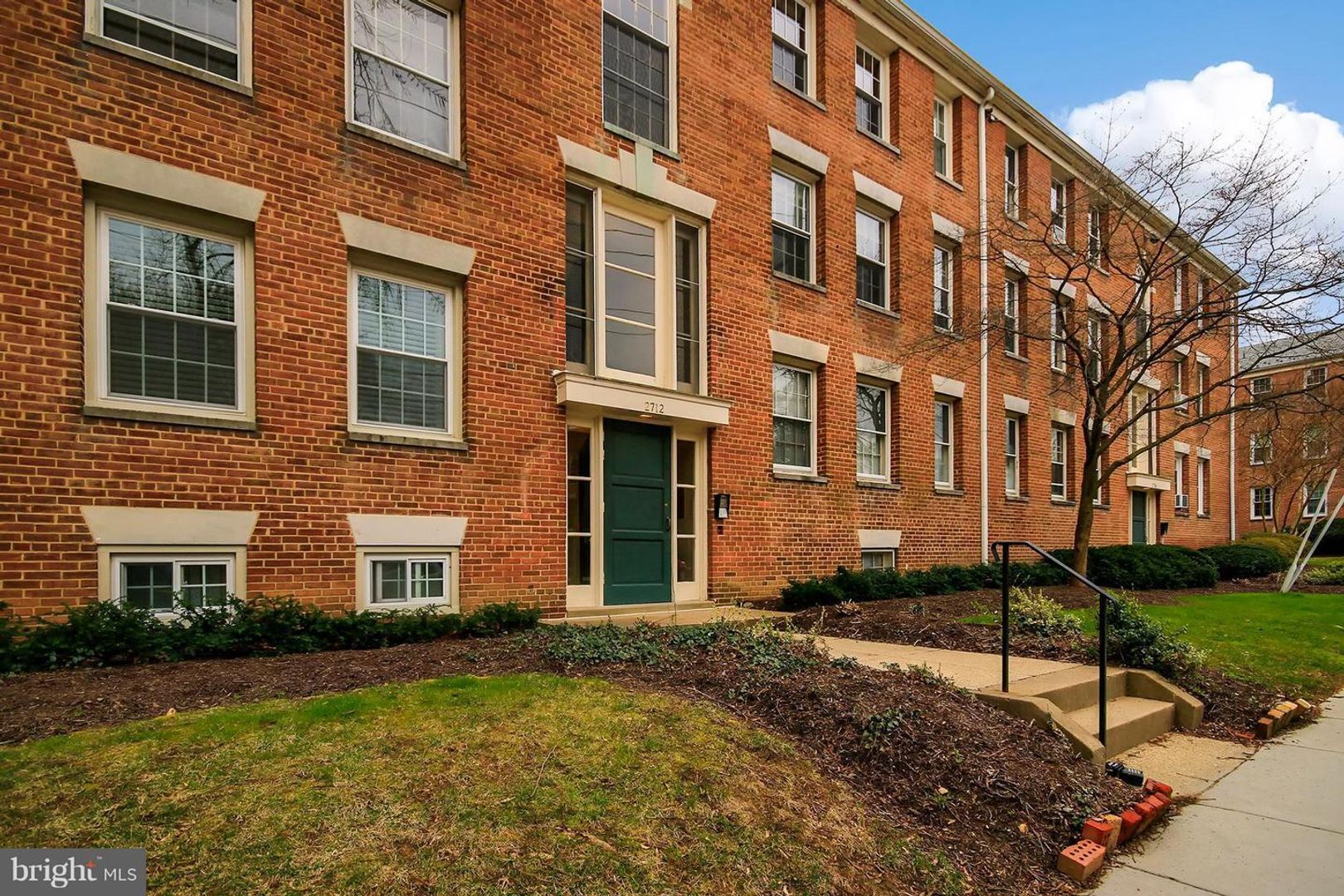 Washington House: 2712 Ordway Street, NW