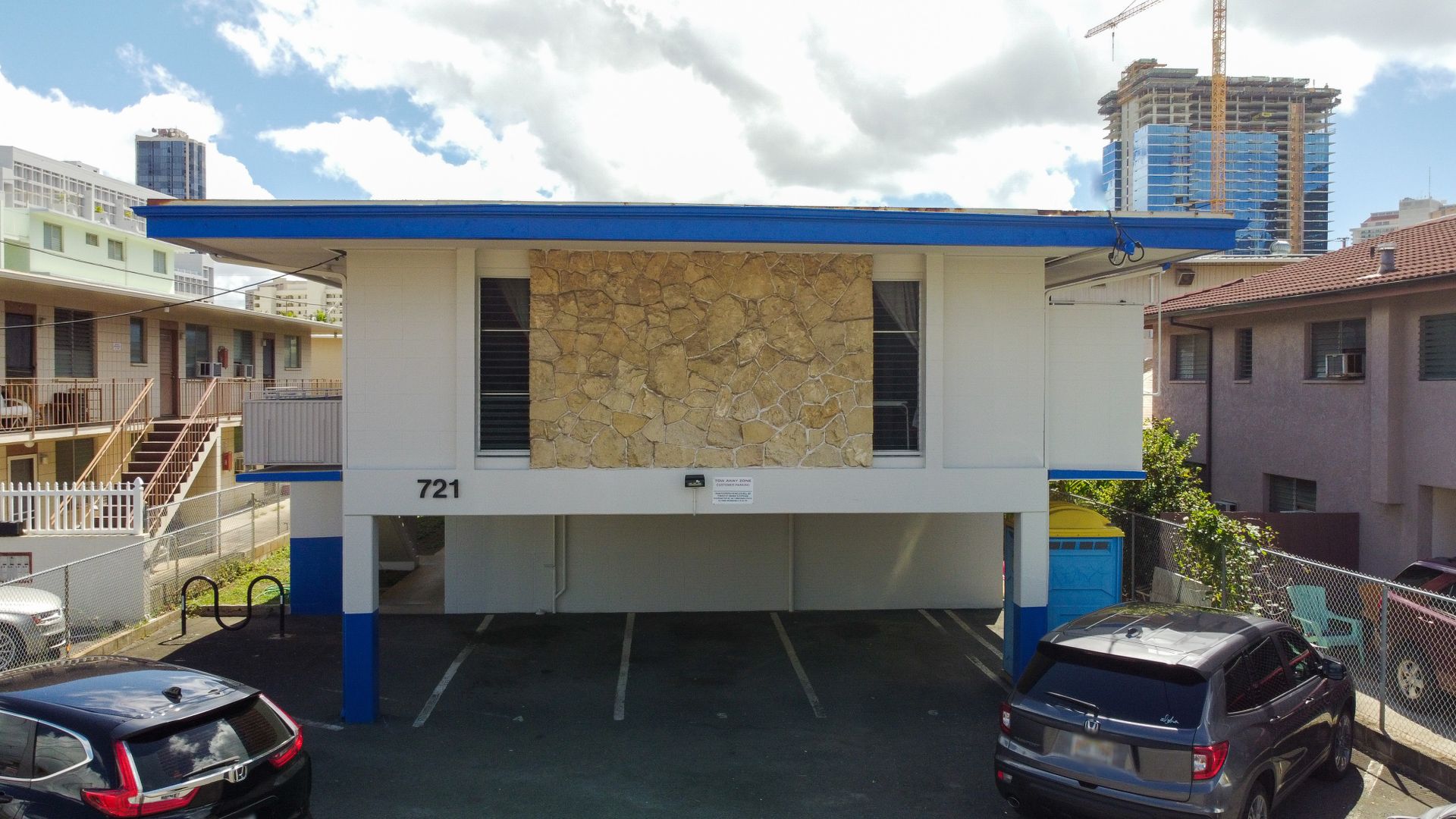 Honolulu Apartment: 721 Birch Street