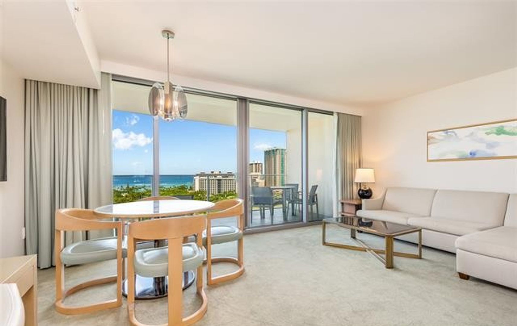 Honolulu Condo: 383 Kalaimoku Street, E1810