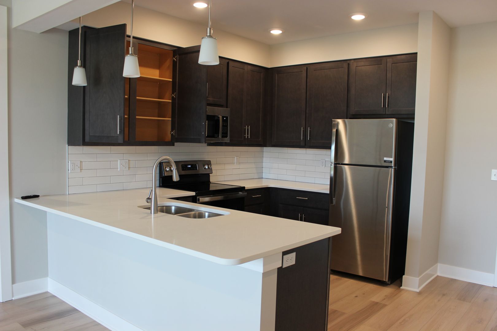 Columbia Apartment: 4401 Faurot Drive