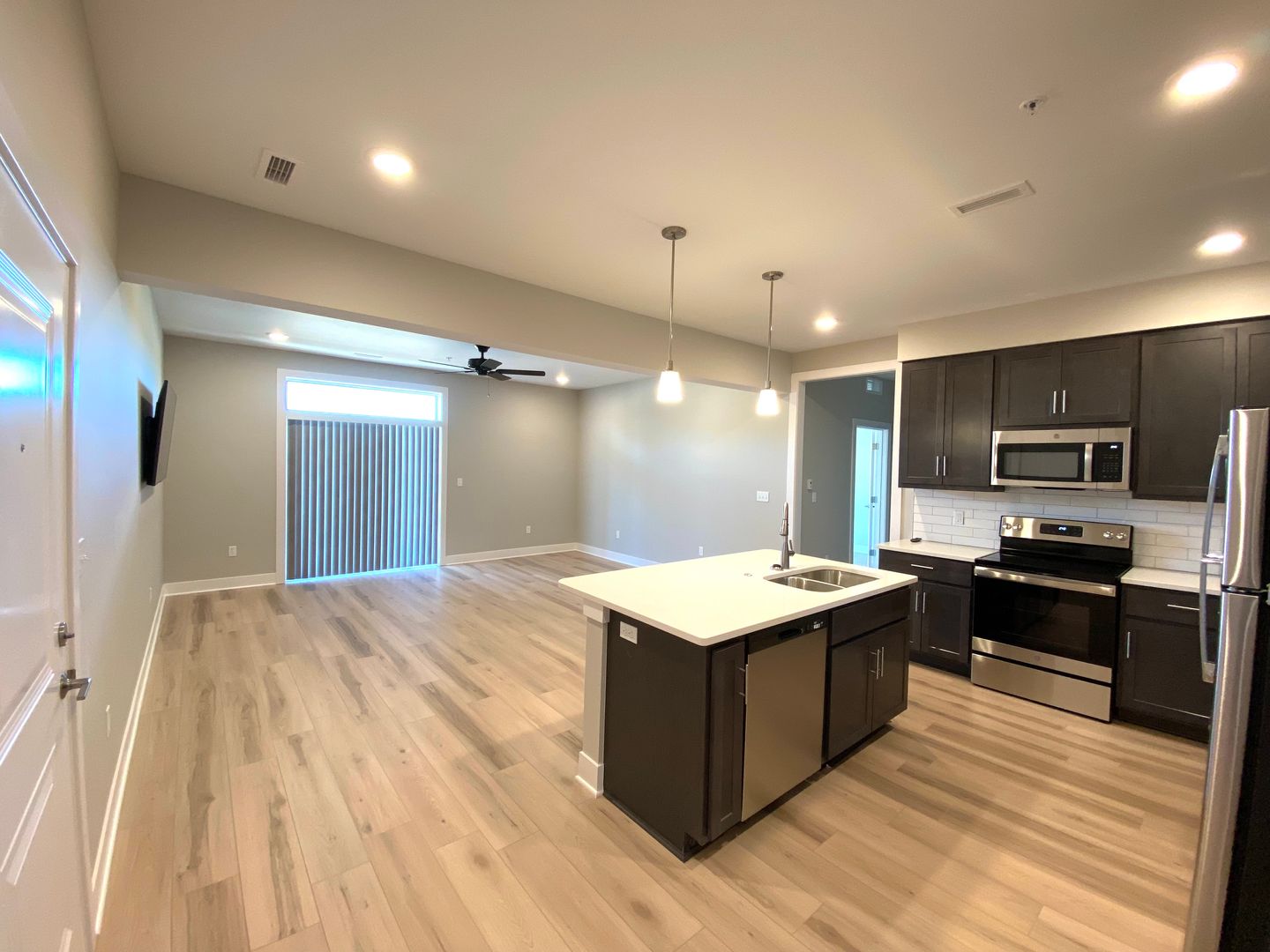 Columbia Apartment: 4401 Faurot Drive